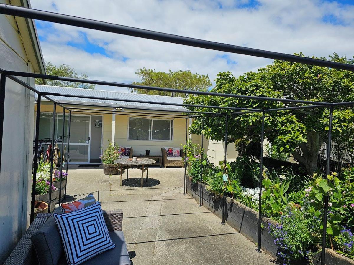 Magnolia House Διαμέρισμα Featherston Εξωτερικό φωτογραφία